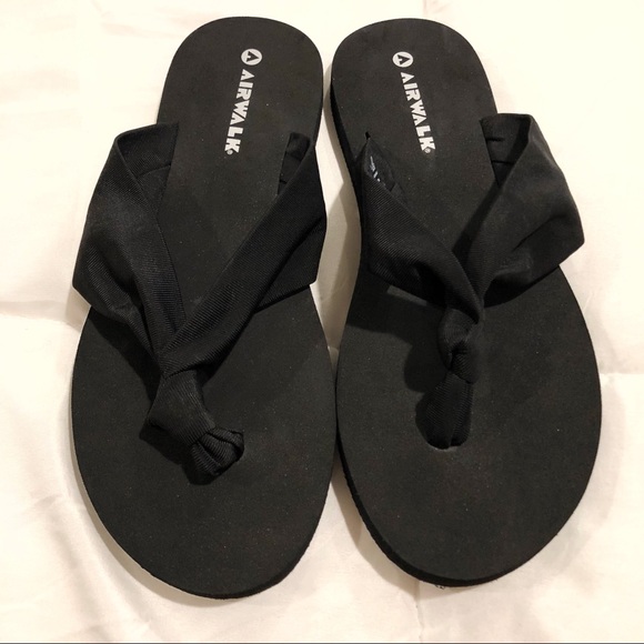 airwalk yoga flip flops